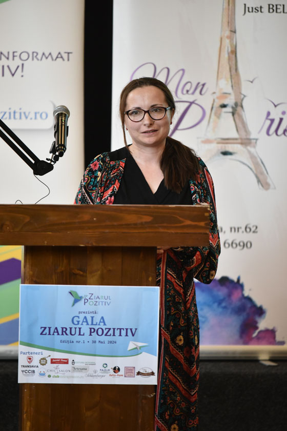 Gala-Ziarul-Pozitiv la CCIB-Asociatia-GO-AHEAD Adeline Simota oportunități, tineri, vocație, școală